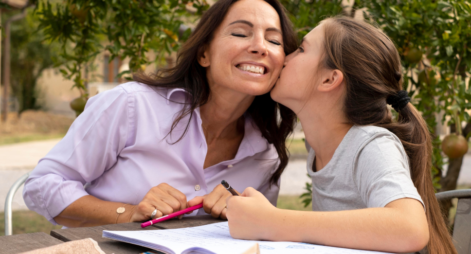Câmara de Alfredo Chaves torna obrigatória comemoração do Dia das Mães nas escolas municipais